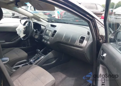 2017 Kia Forte S из США, поврежденный, VIN 3KPFL4A79HE101271